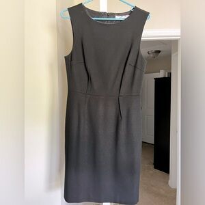 TRINA TURK Sleeveless Sheath Dress in Black | Size 4